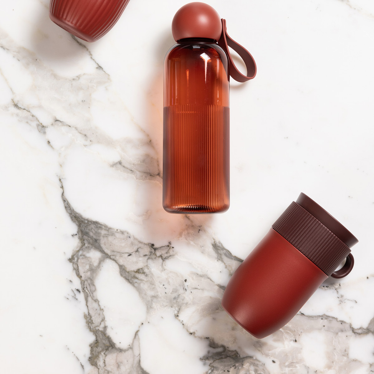 Sagaform Ted termosmugg 28 cl vinröd