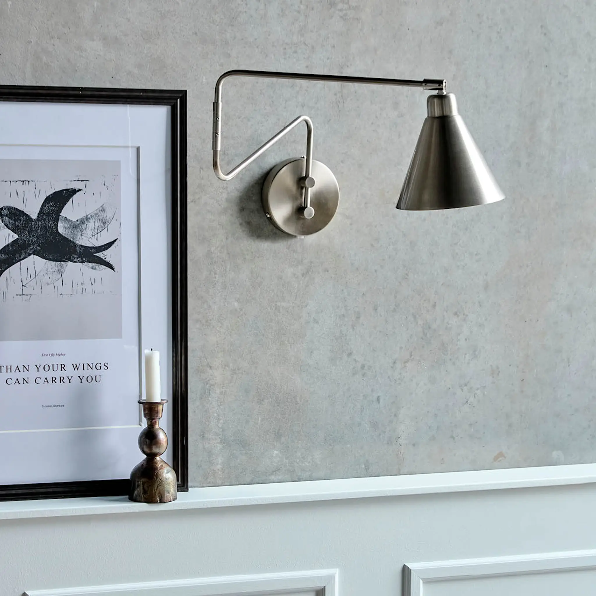 House Doctor Game vägglampa med justerbar arm 76x27 cm borstad silverfinish