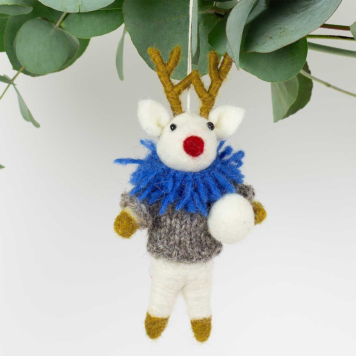 A World of Craft Rudolf w/ Blue Collar juletrepynt