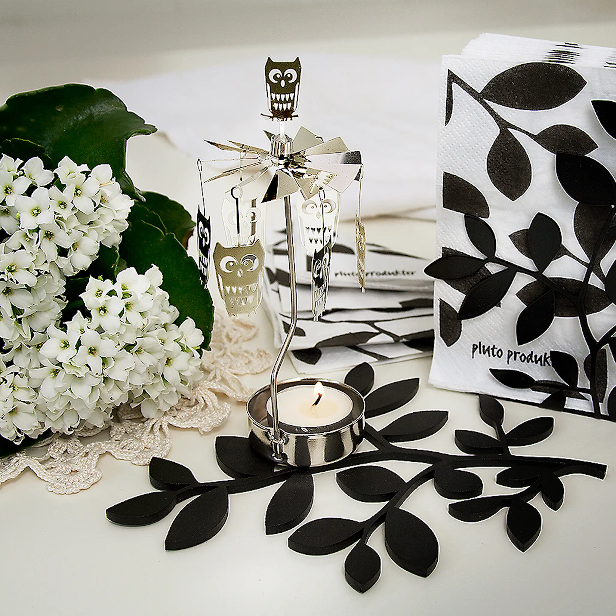 Pluto Grytunderlägg Löv