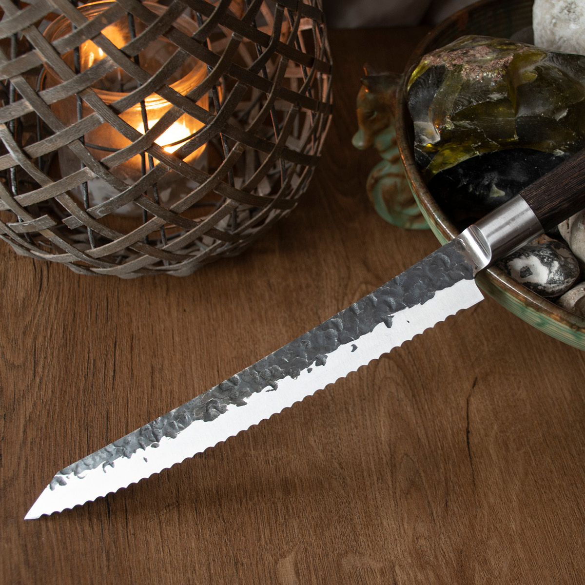 Satake Kuro brødkniv 25 cm