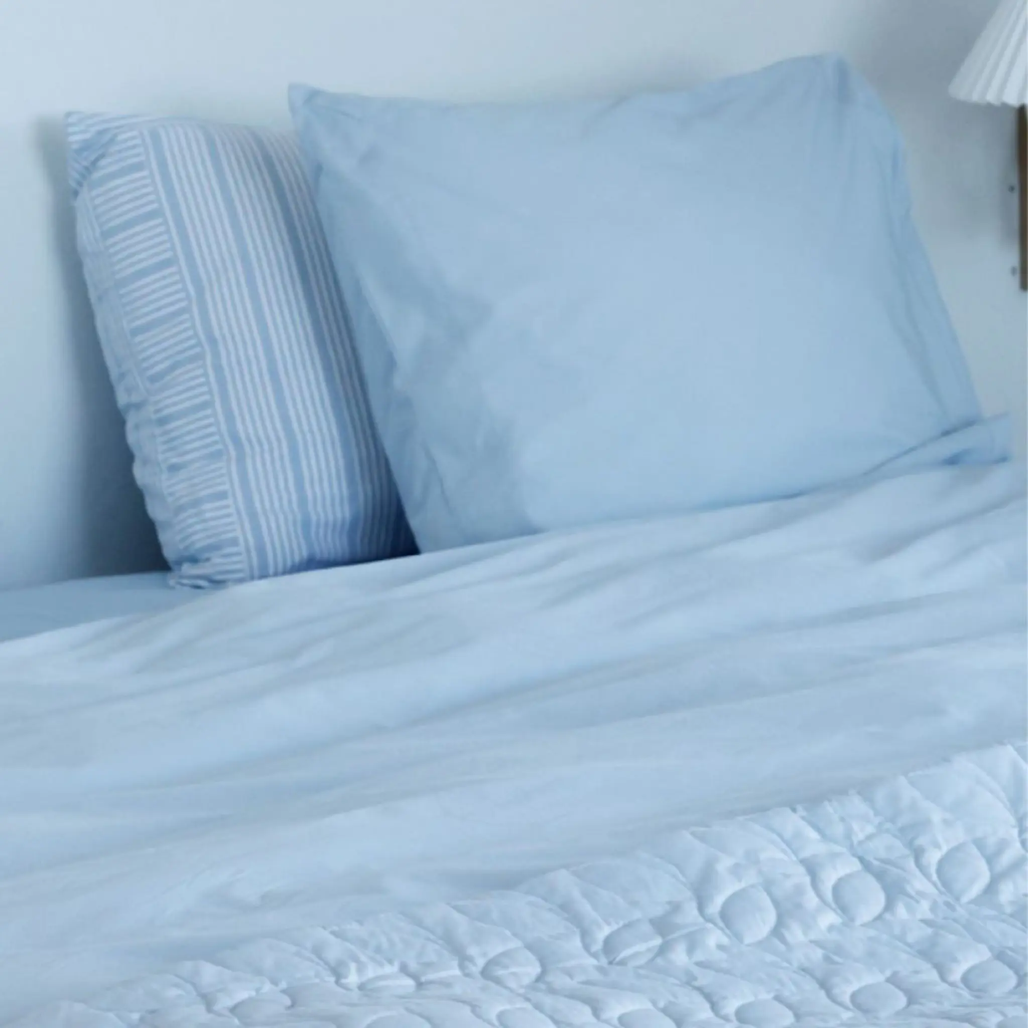 Home by Ilse Jacobsen Bedding Collection bäddset 140x200 cm + 63x60 cm powder blue