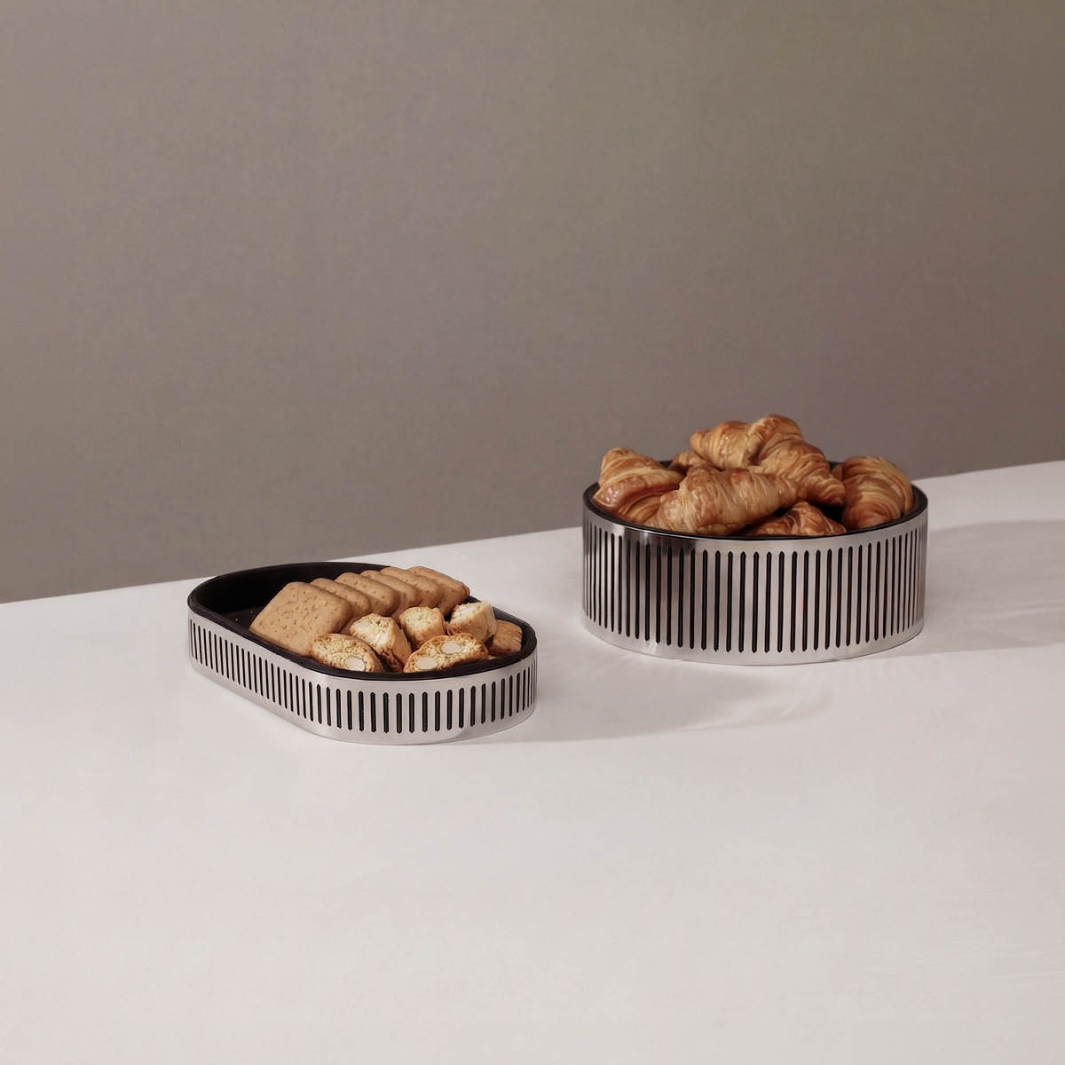 Stelton Orlo leipäpussi tarjottimelle 631 8 cm musta