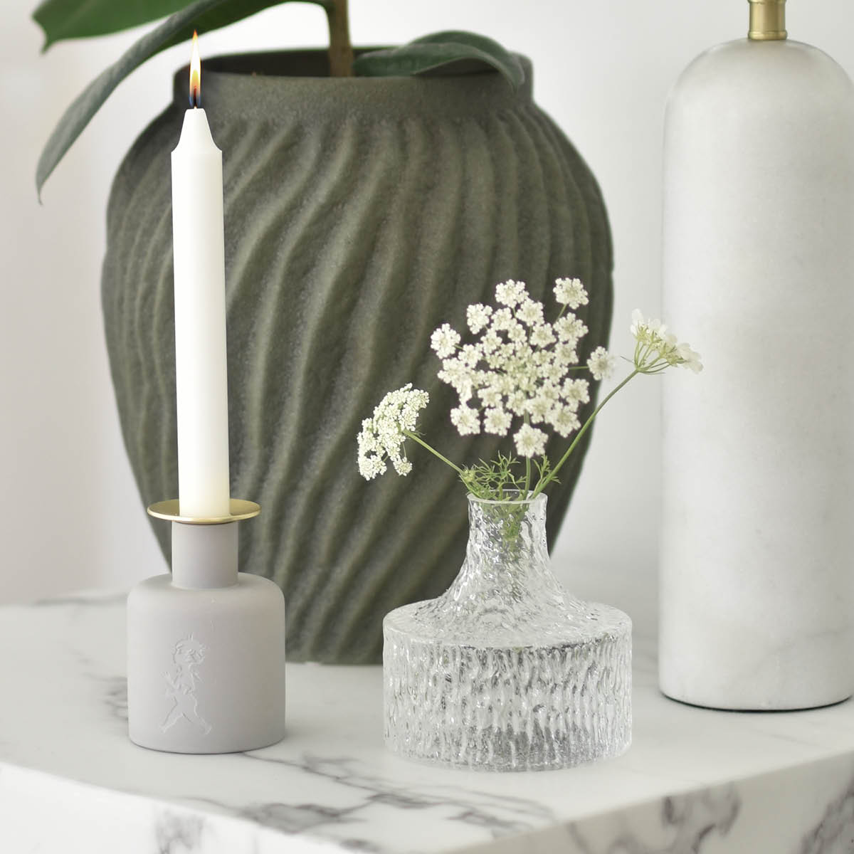 SOLSTICKAN Keramisk lysestake 10×7 cm lys grå