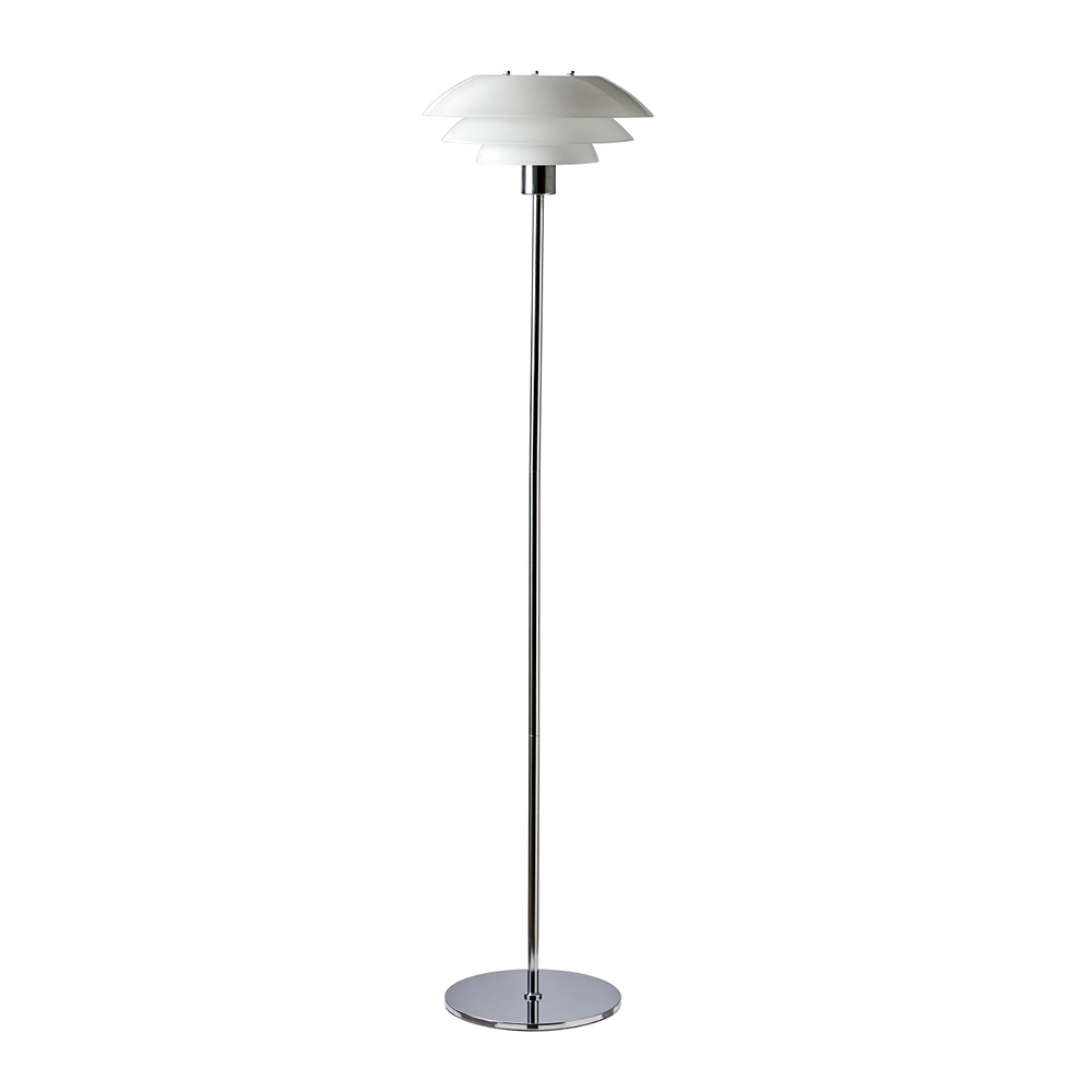 Dyberg Larsen - DL31 Lattiavalaisin 133 cm Opaali/Kromi