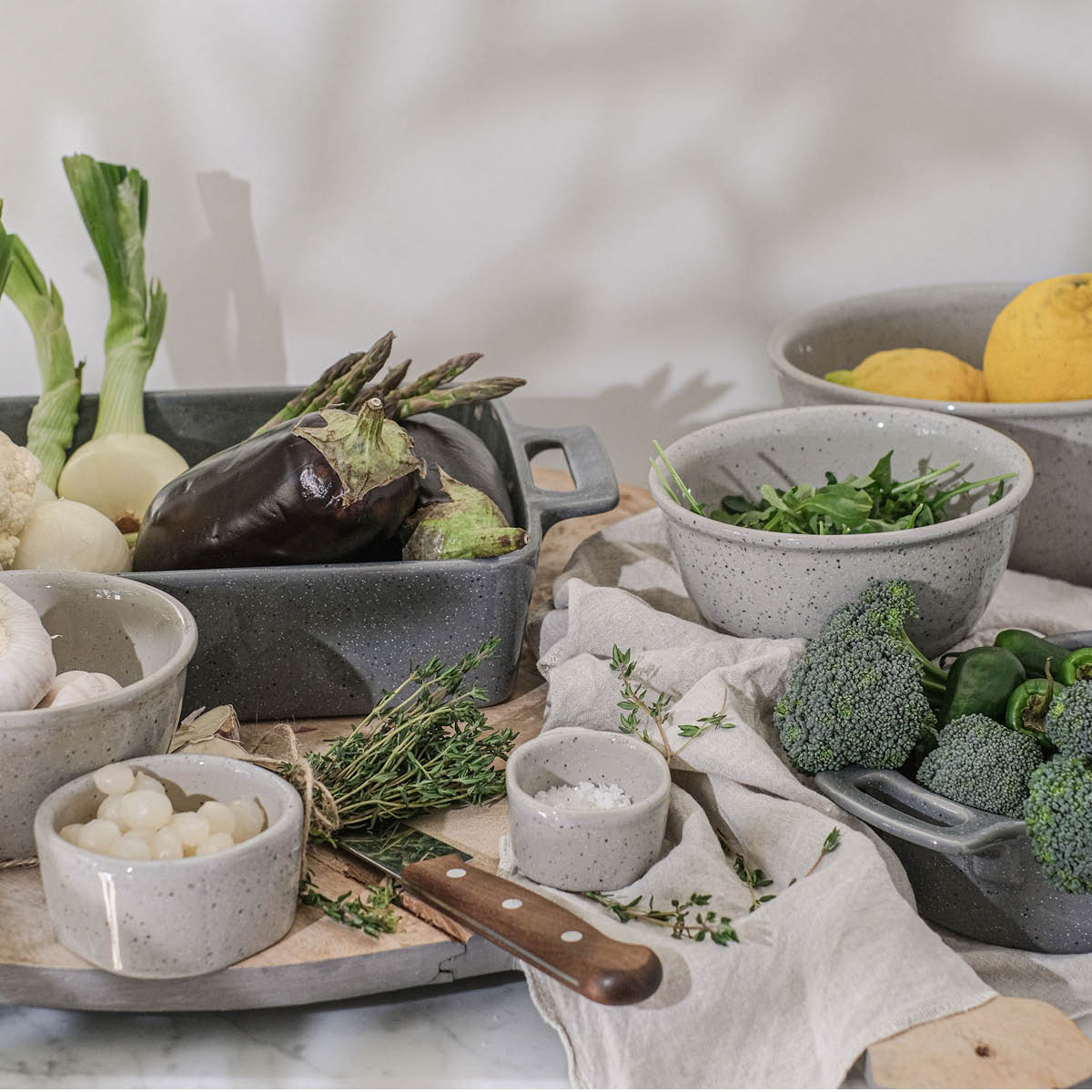 Modern House Granite White Kulho 0,7L Vaaleanharmaa