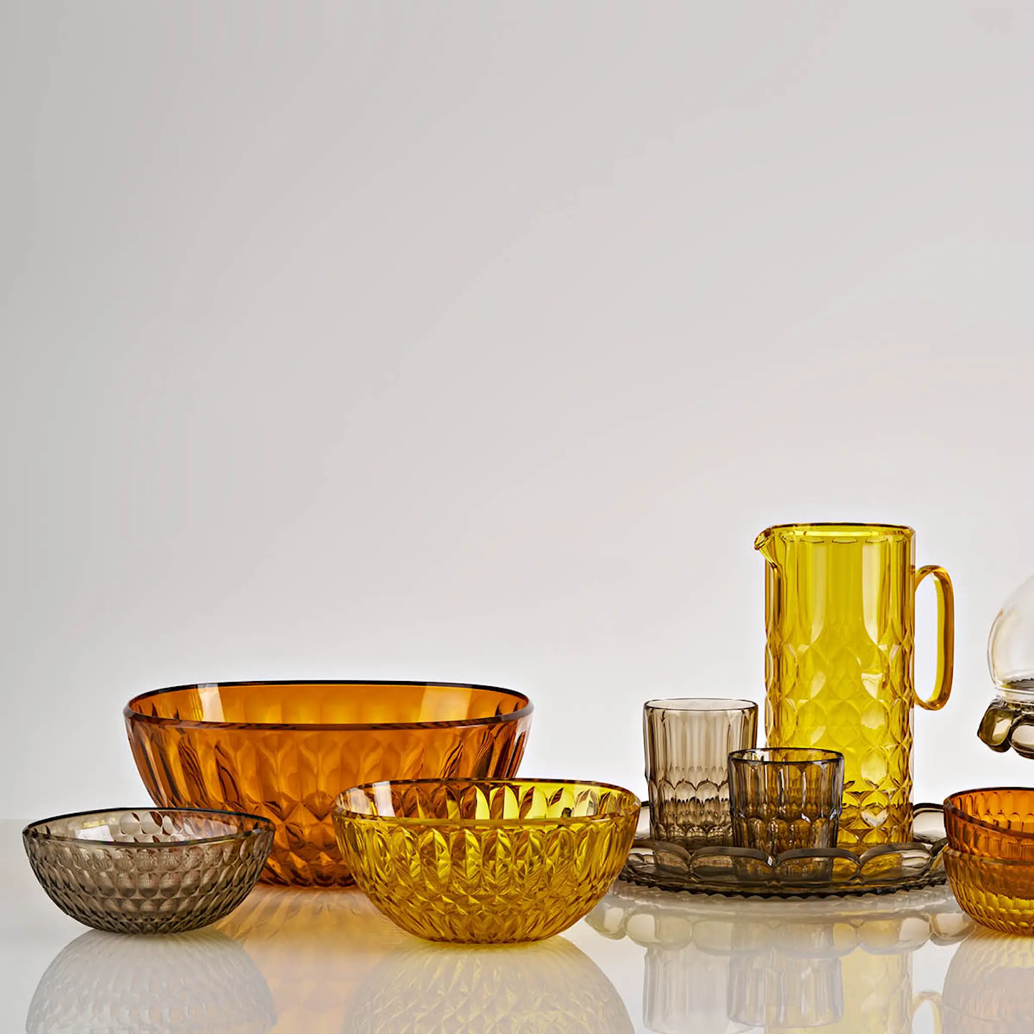 Guzzini Vanity skål 0,9 L 16 cm bioplast Smoke