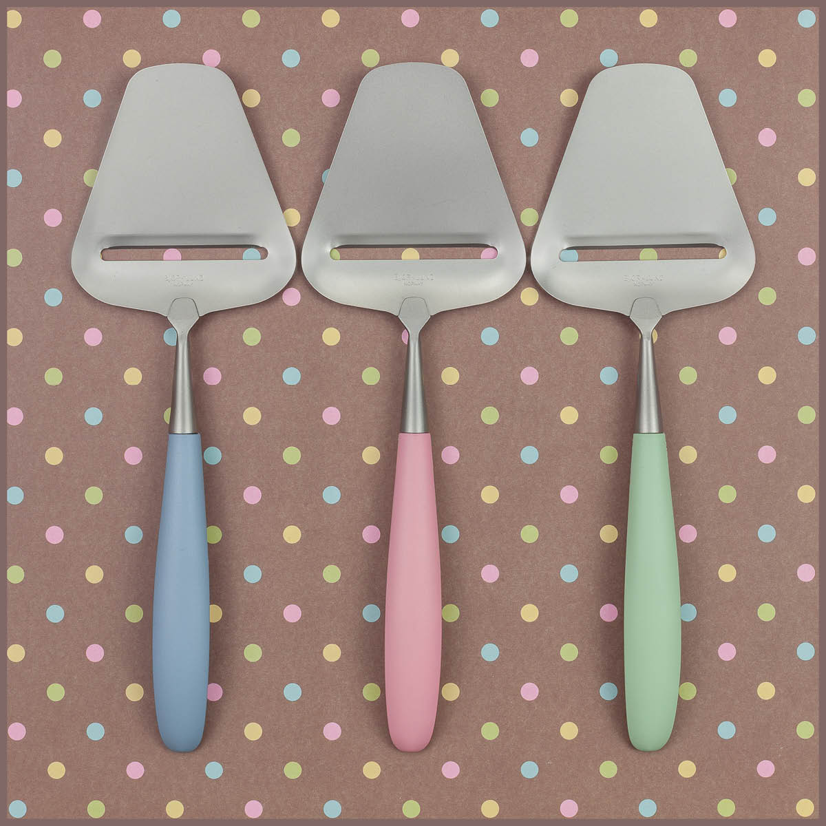 Bjørklund Amitto osthyvel räfflad 23 cm skumgrön