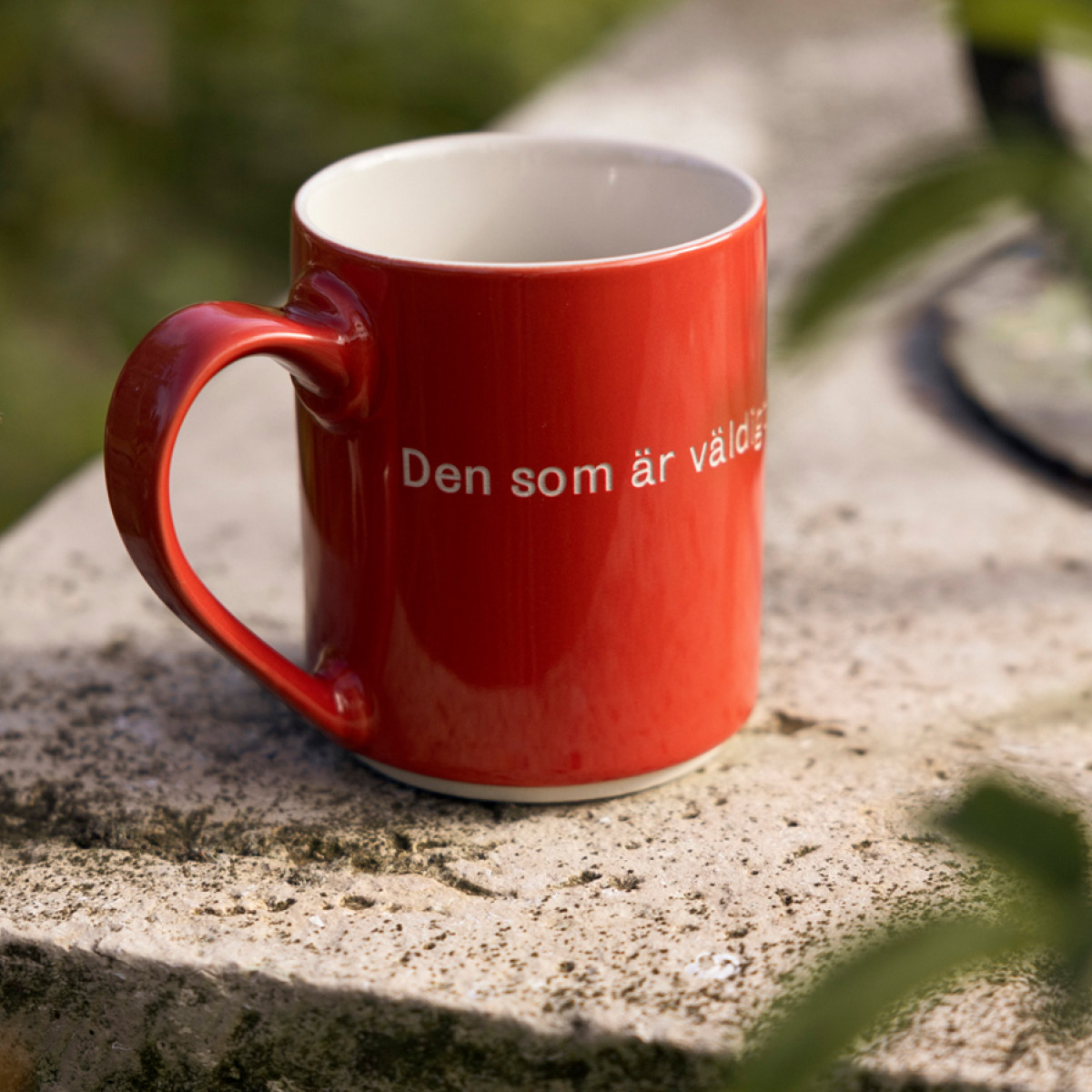 Design House Stockholm Astrid Lindgren Mugg Röd Den som är stark