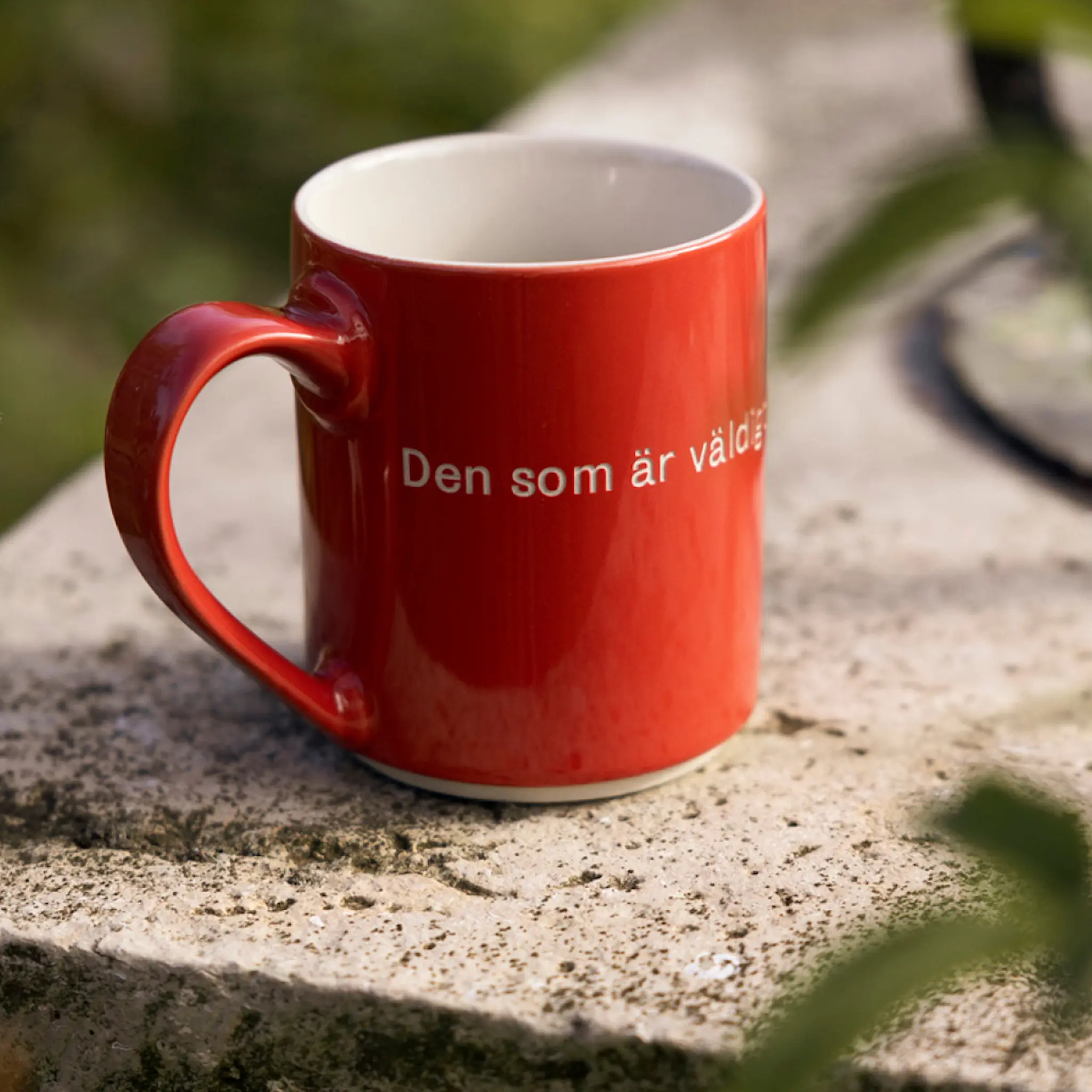 Design House Stockholm Astrid Lindgren Mugg Röd Den som är stark