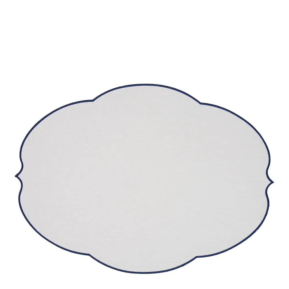 Flowers bordbrikke 36x49 cm hvit