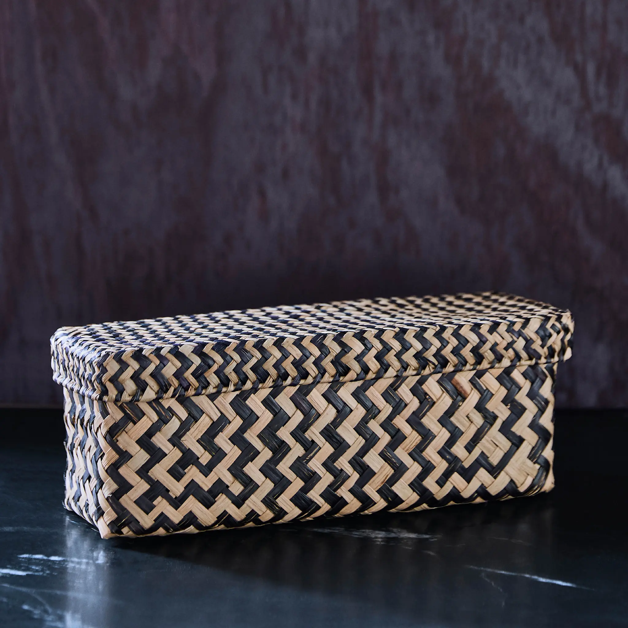 House Doctor Ollie oppbevaringsboks med 3 rom 32x13 cm svart/natur