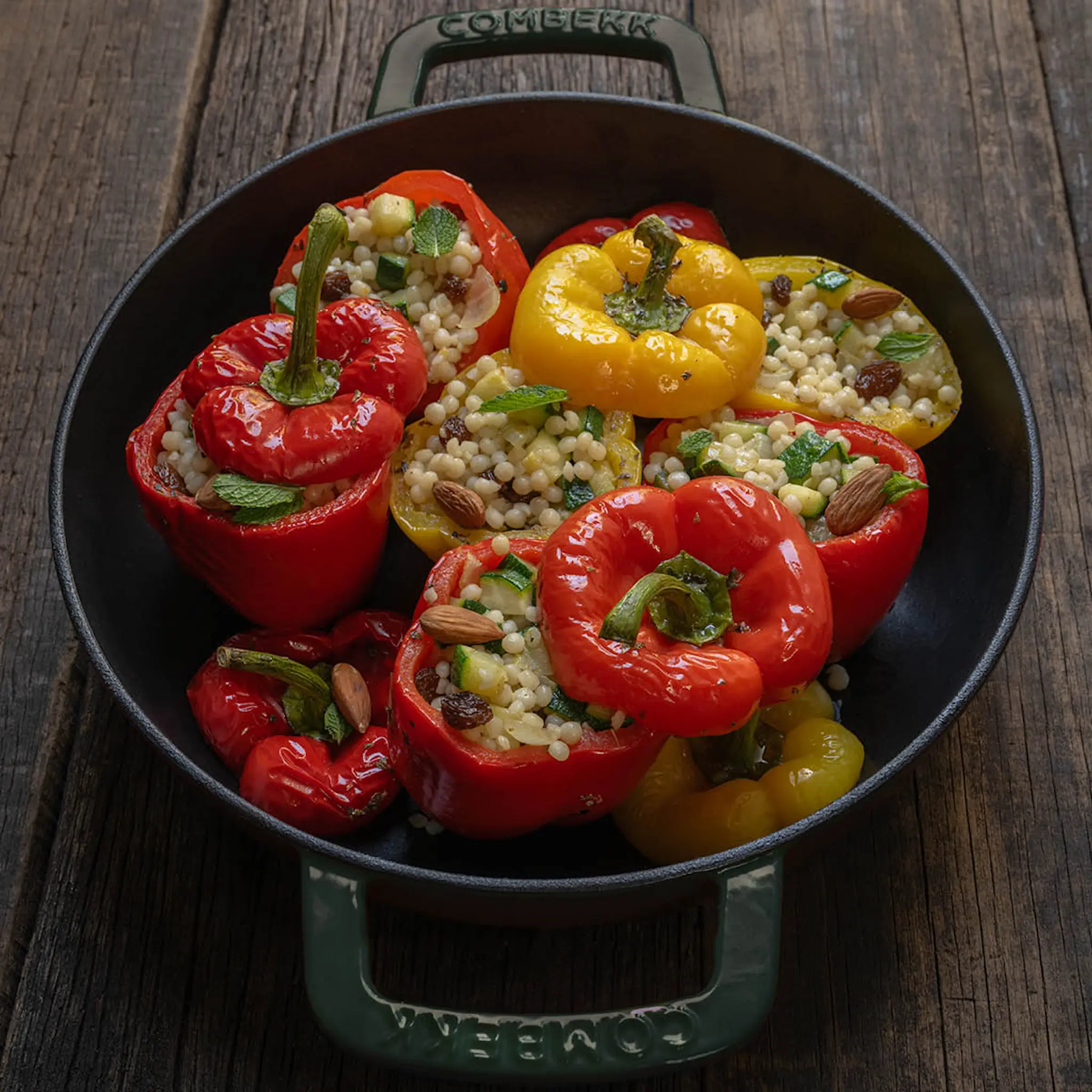 Combekk Braiser gjutjärnsgryta 28 cm 5 L holly green