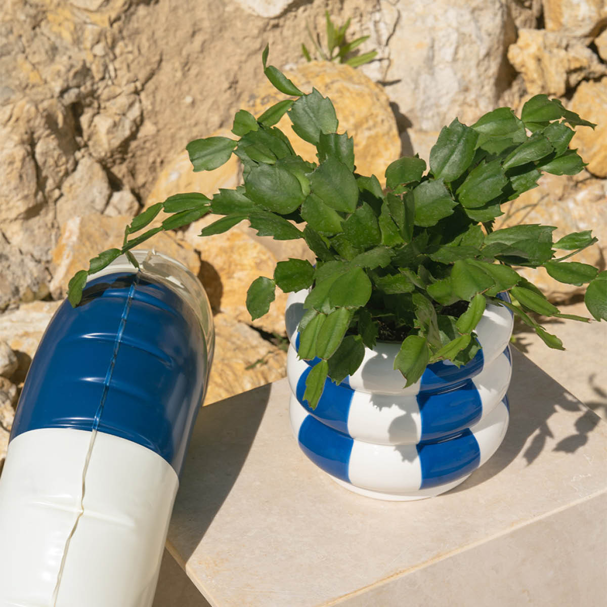 Balvi Floats blomsterpotte 14,5 cm blå