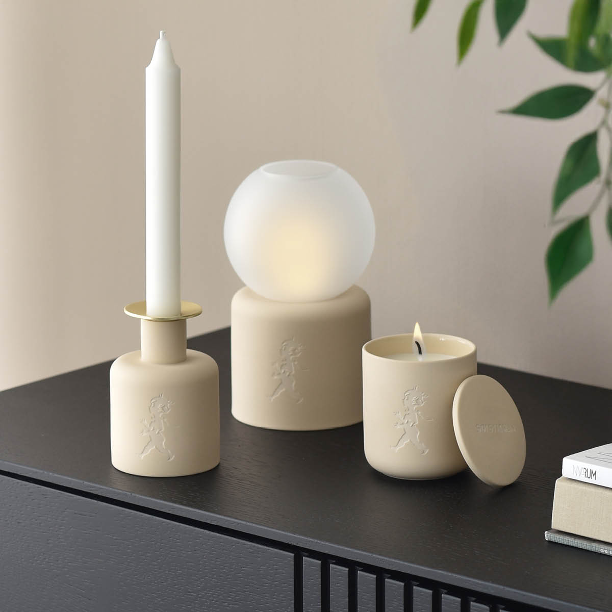 SOLSTICKAN Duftlys i keramikk beige (lin)