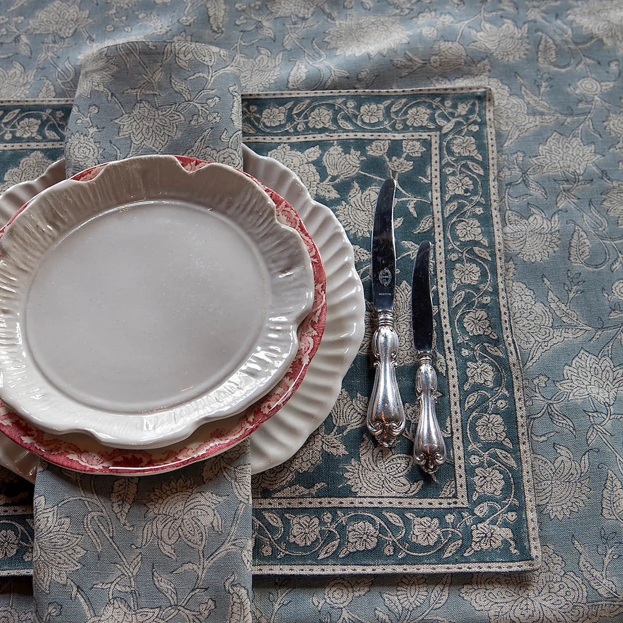 Chamois Indian Rose linneduk 170x270 cm dusty blue