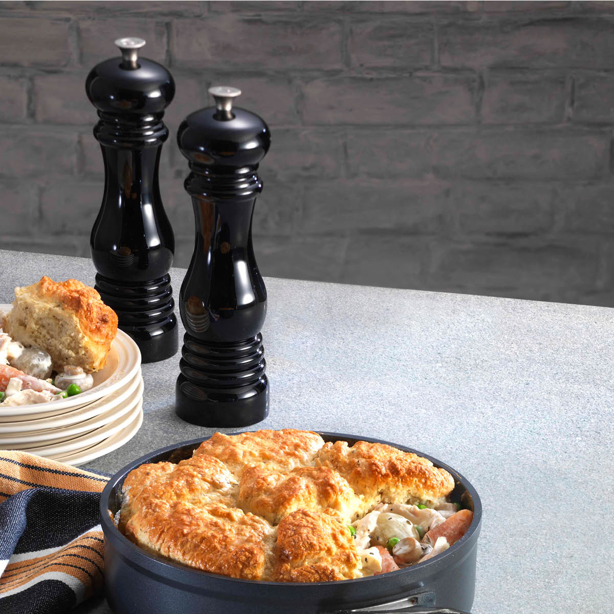 Le Creuset Le Creuset Salt och pepparkvarn 21 cm Blank black