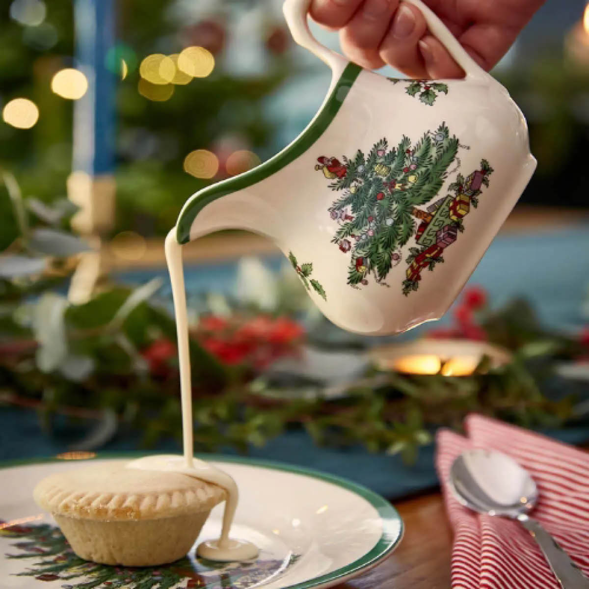 Spode Christmas Tree gräddkanna 22 cl