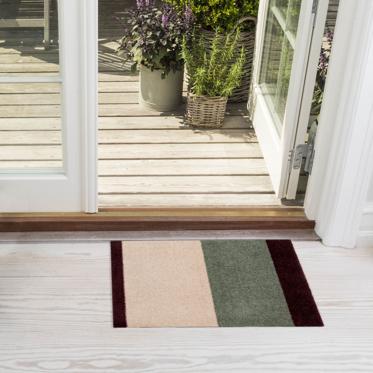 Tica Copenhagen Stripes Horizontally Matto 40x60 cm Bordeaux/Green/Ivory