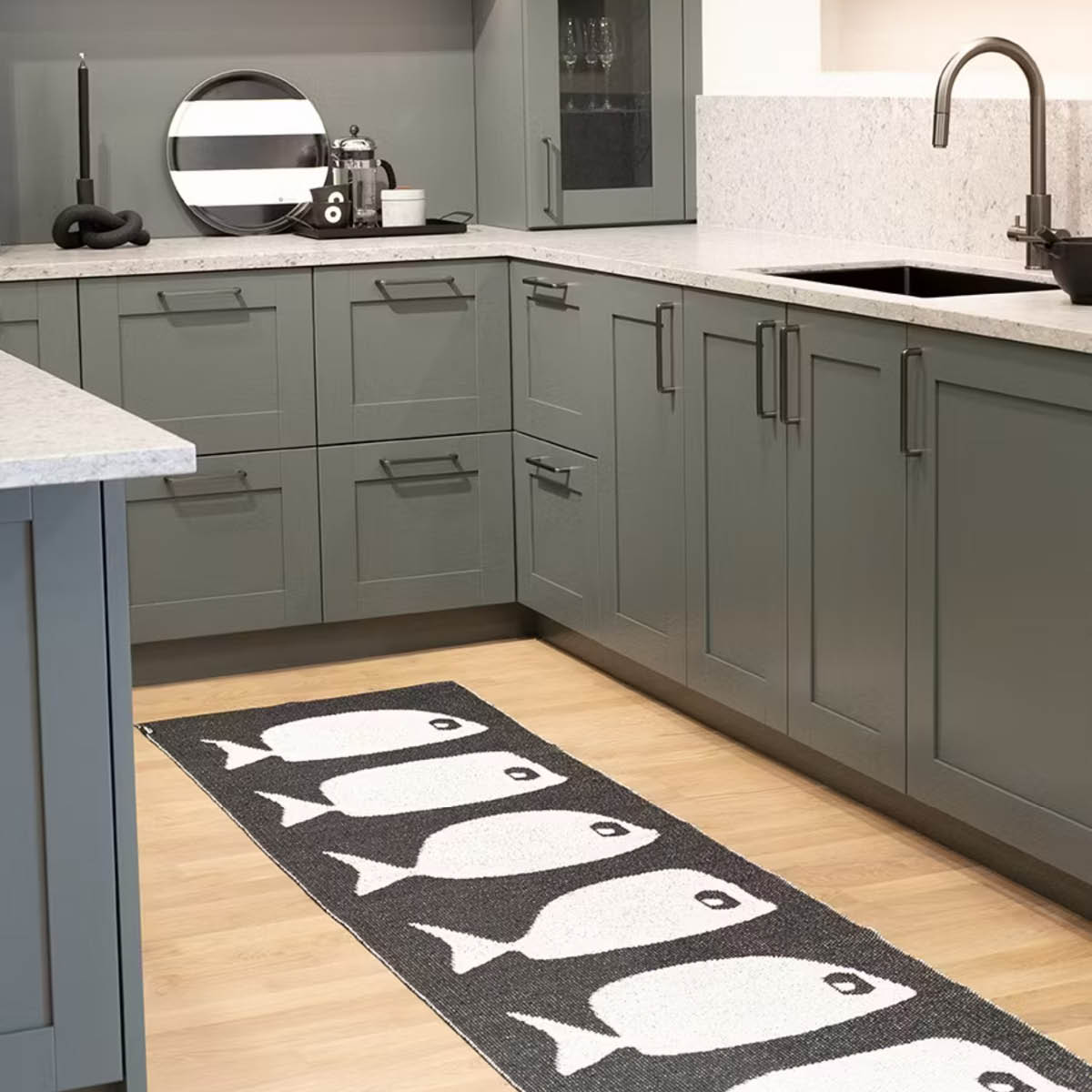 Rotor Design Whale hallmatta 250x70 cm svart/vit