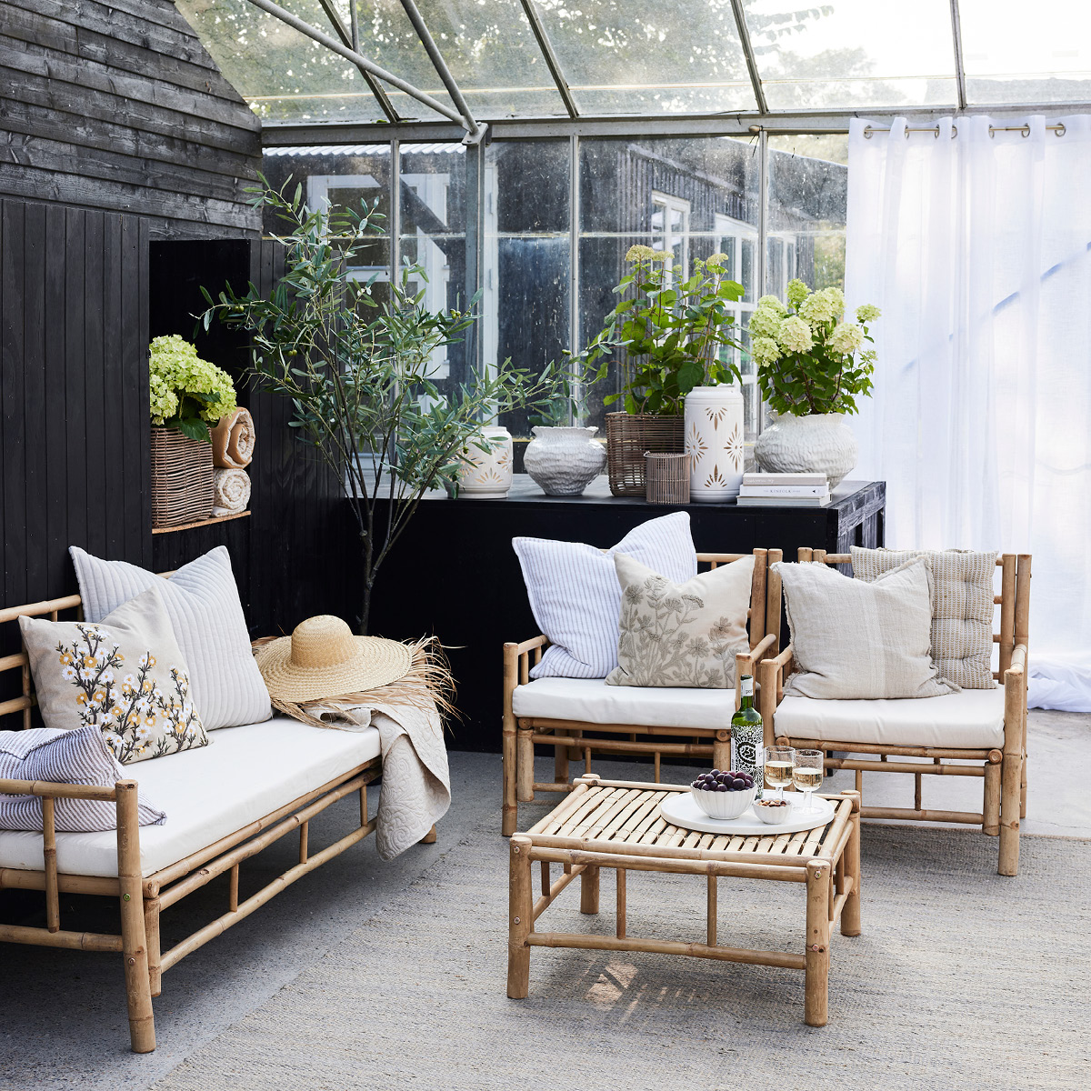 Lene Bjerre Ivillia sittepute 45x45 cm oker