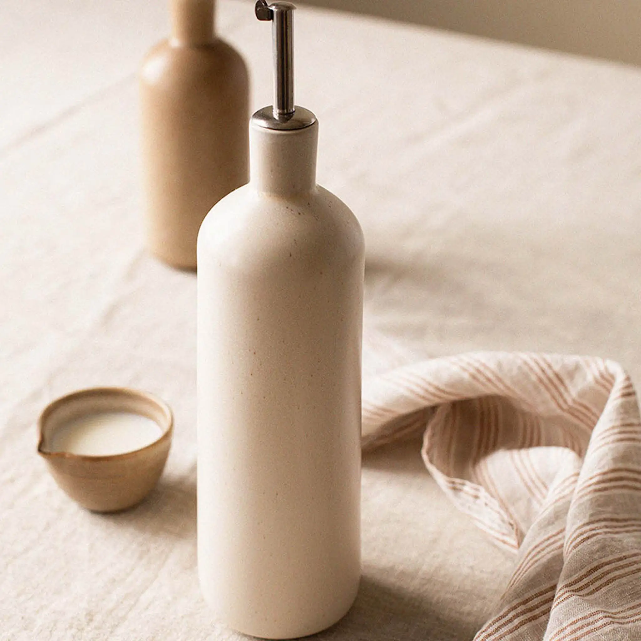 Tell Me More Palermo oljeflaska medium 70 cl cream