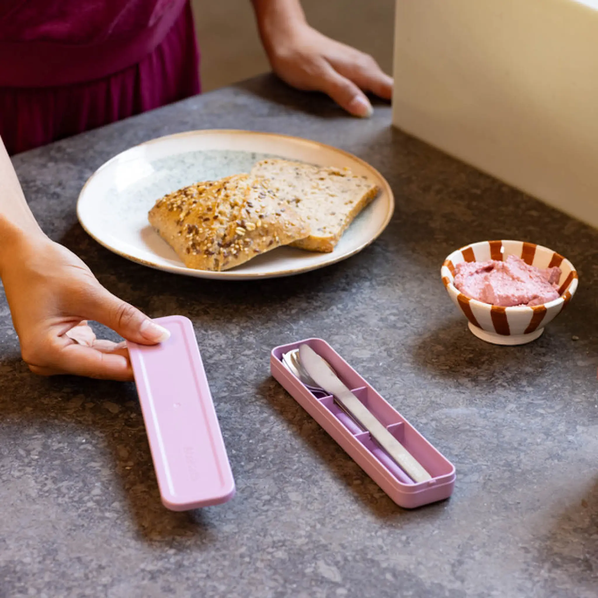 Brabantia Make & Take Aterimet kotelolla 3 osaa Lilac Pink