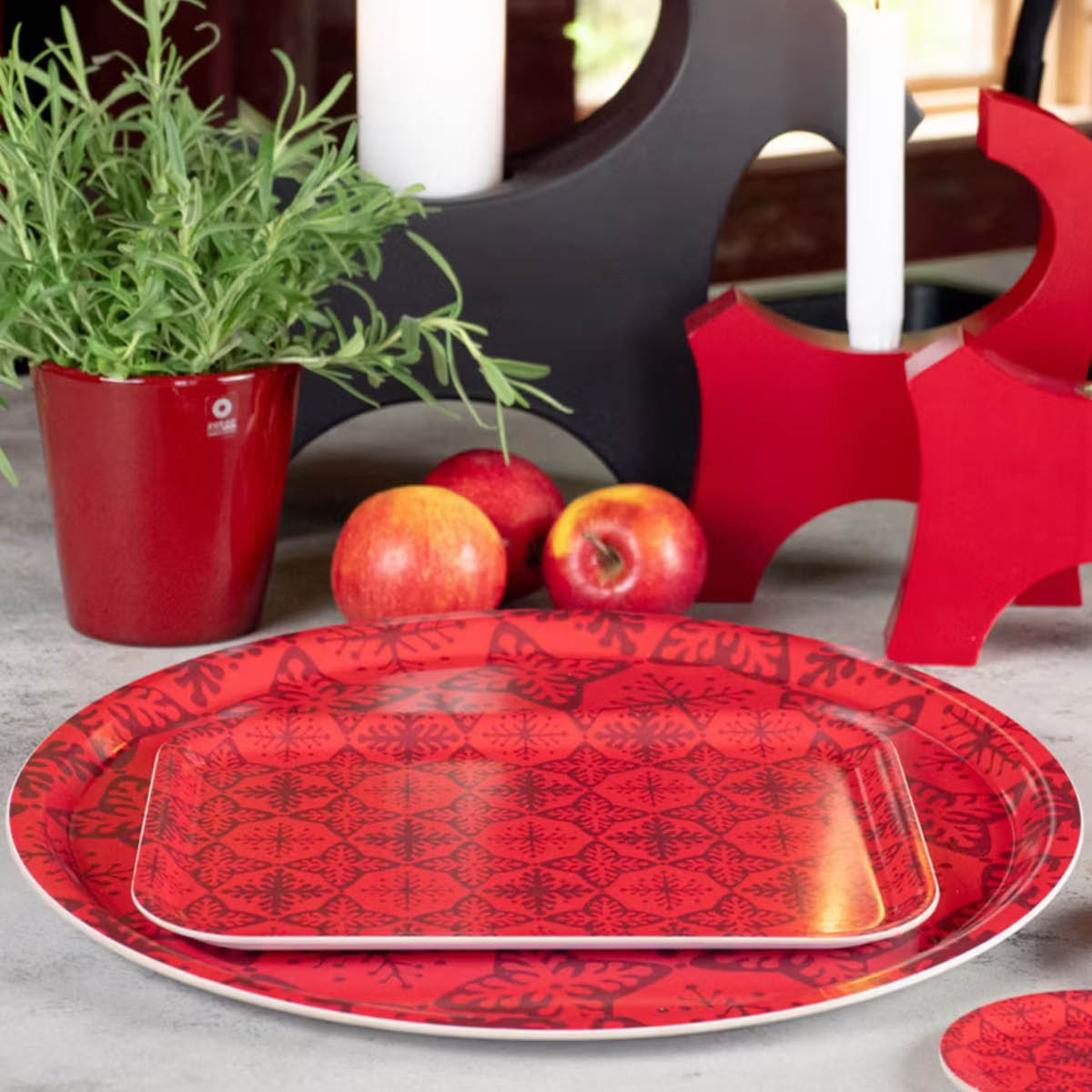 Rotor Design Serveringsbricka 27x20 cm snöstjärna röd