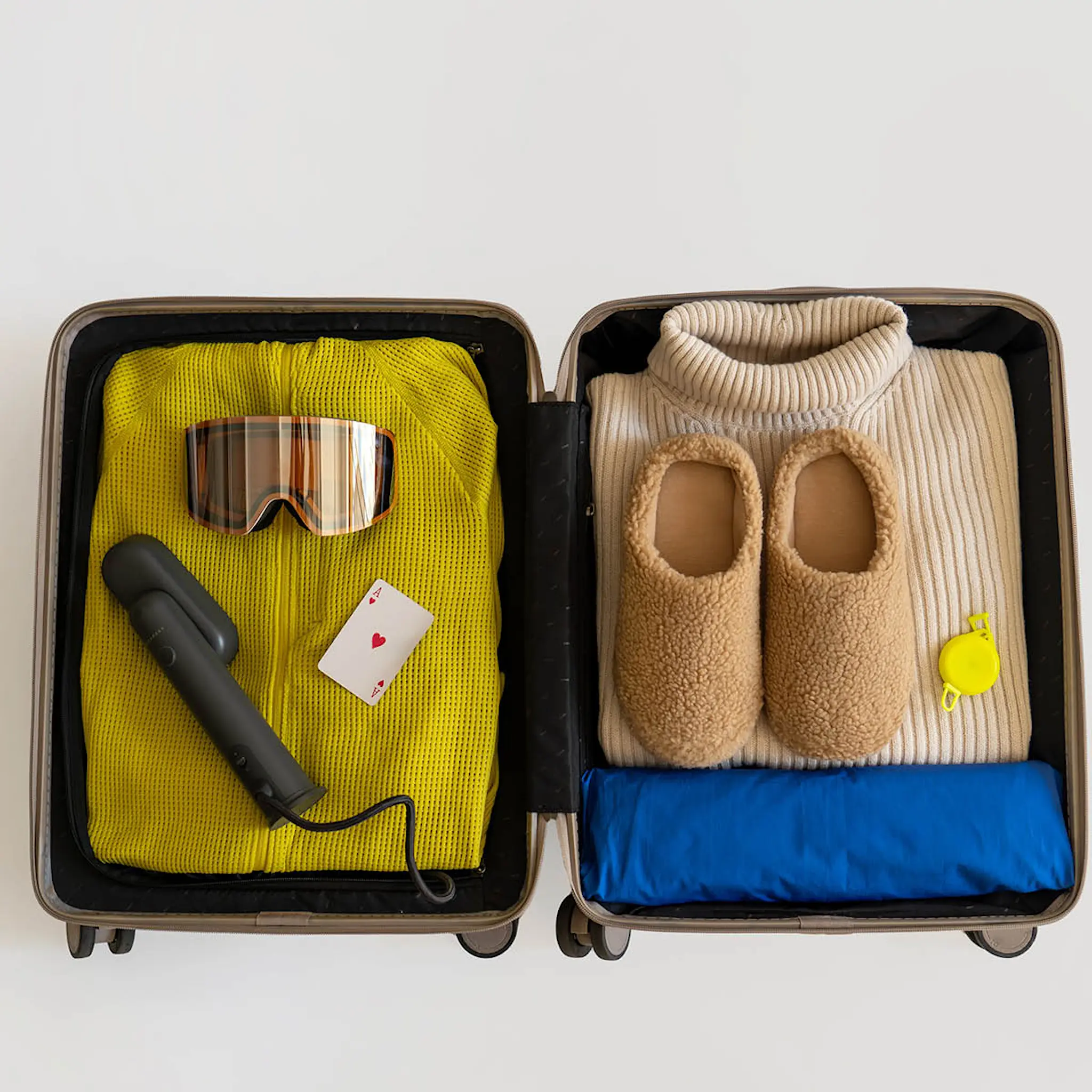 Steamery Cirrus Lite Travel Steamer charcoal