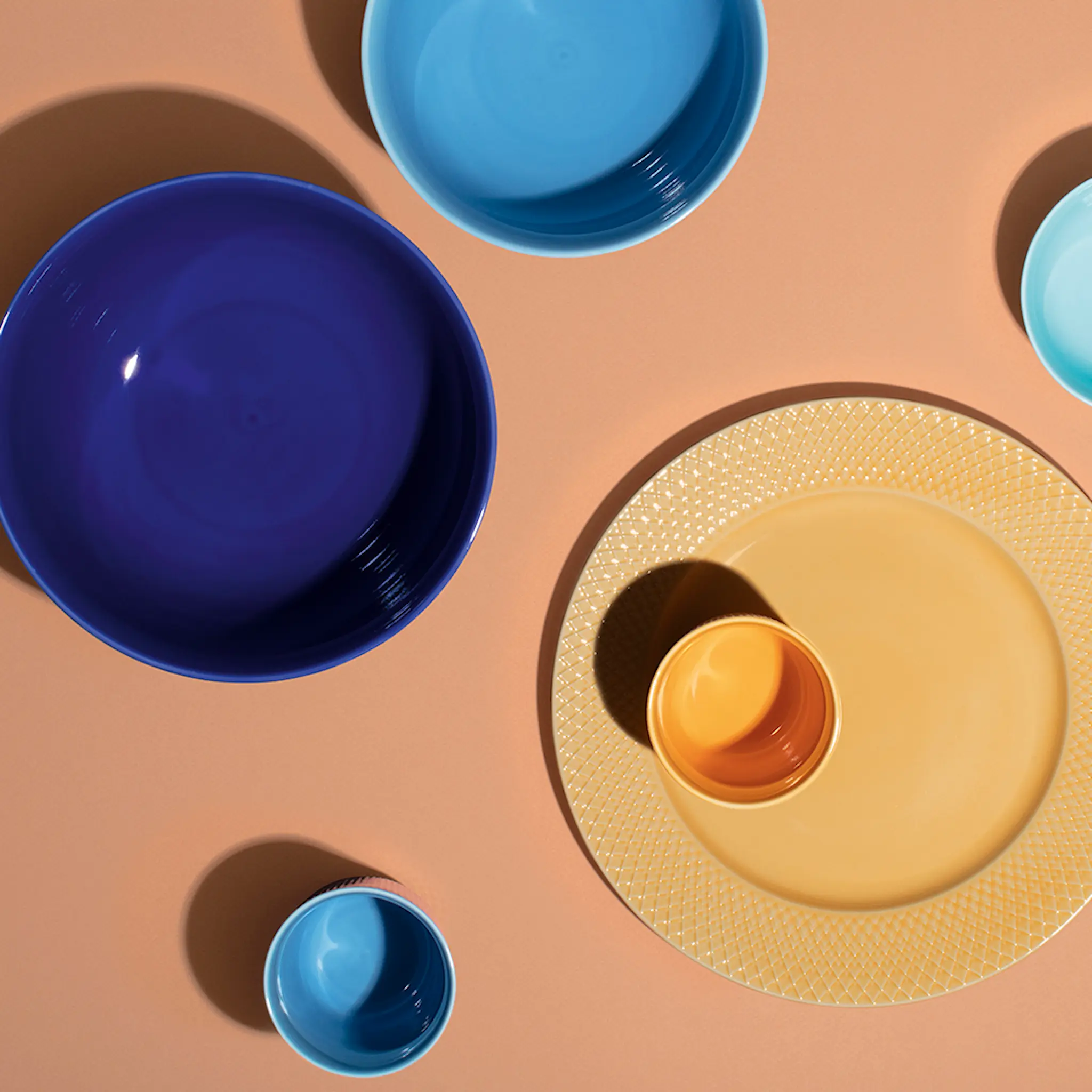 Lyngby Porcelæn Rhombe Color Mugg 33 cl Blå