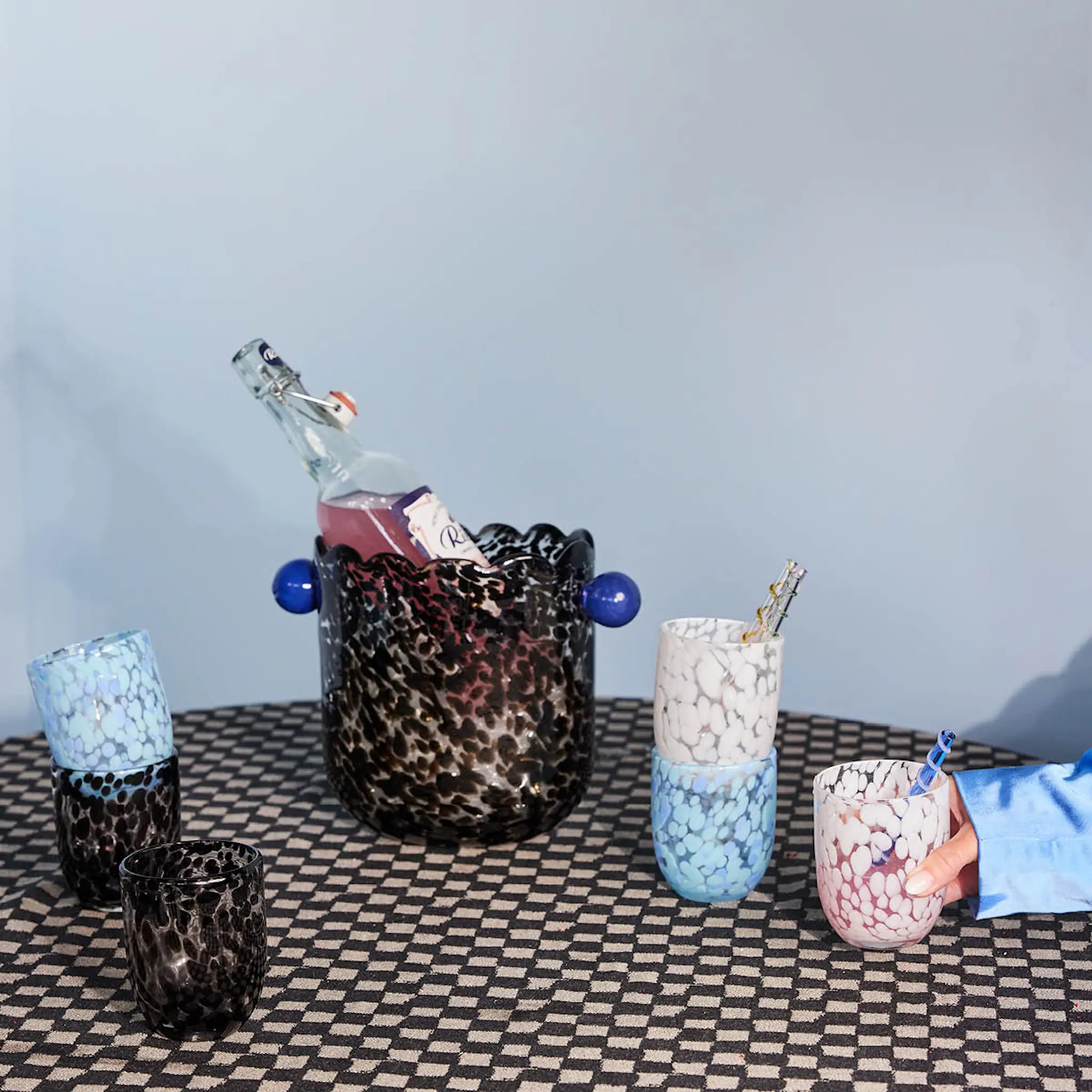 ByOn Messy Vas/Vinkylare 26 cm Svart