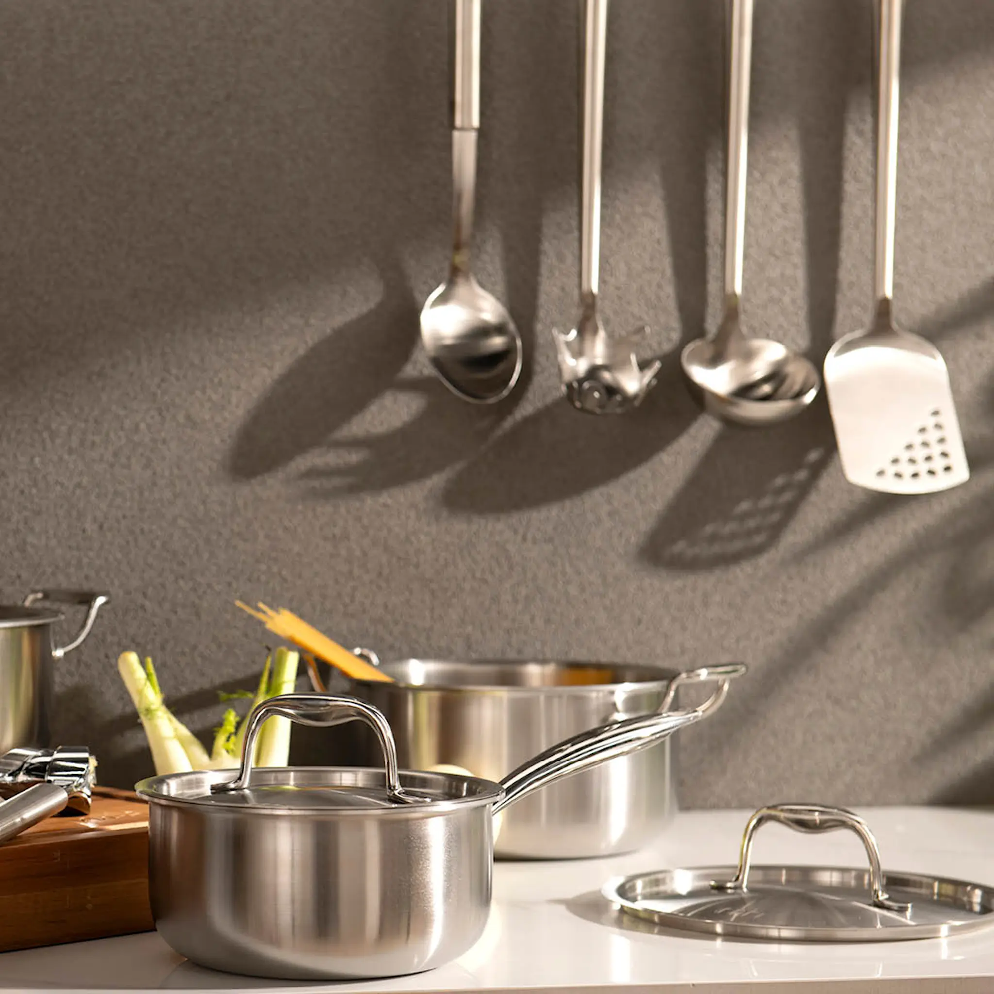Modern House Chief Spagettislev 33 cm Stål