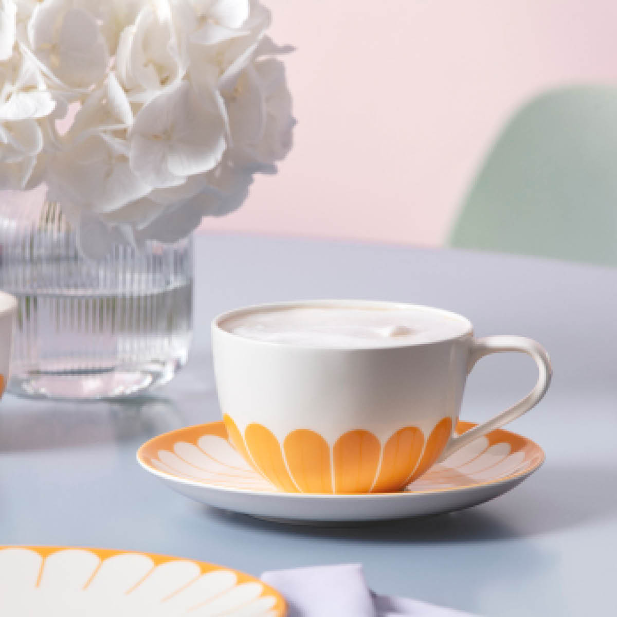 Villeroy & Boch Fleur soleil fat til cappuccinokopp 17,5 cm gul