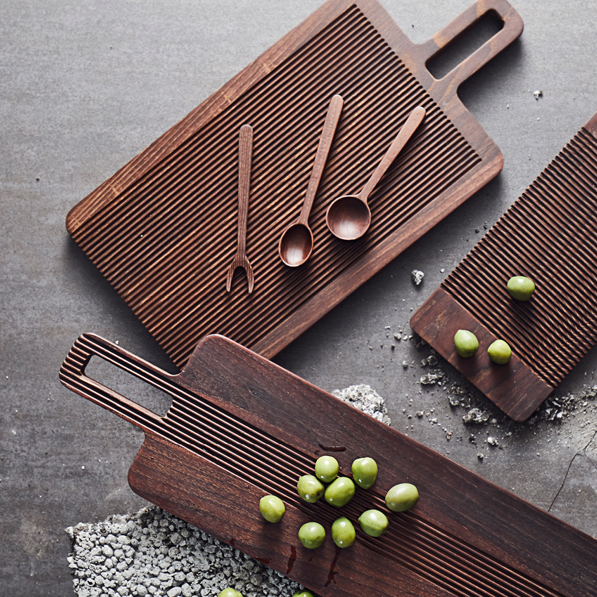 Muubs Yami Leikkuulauta 44x22 cm Ruskea