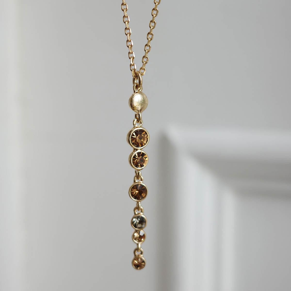 A&C Oslo AS Glowing Tones halsband 65 cm guld/brun