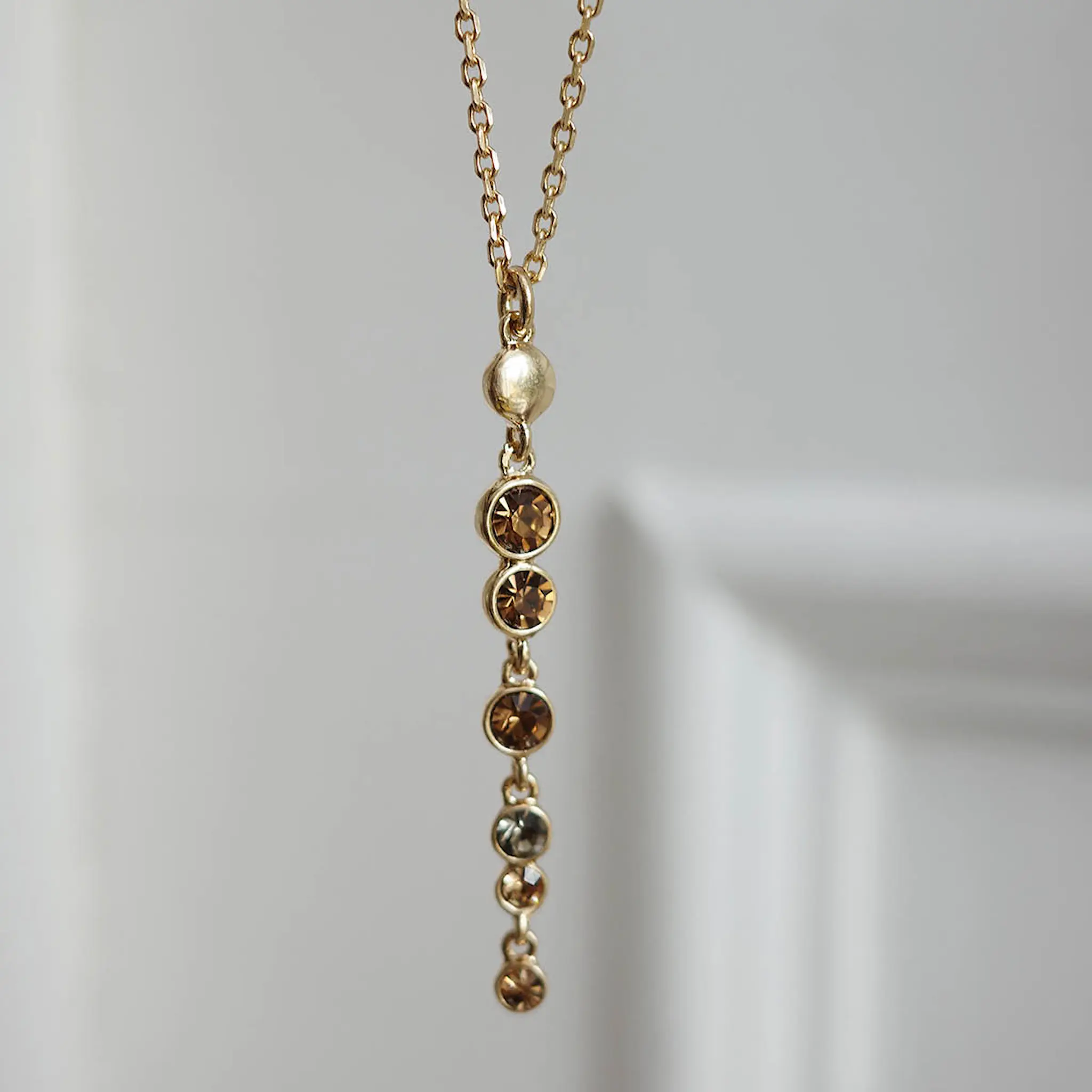 A&C Oslo AS Glowing Tones halsband 65 cm guld/brun