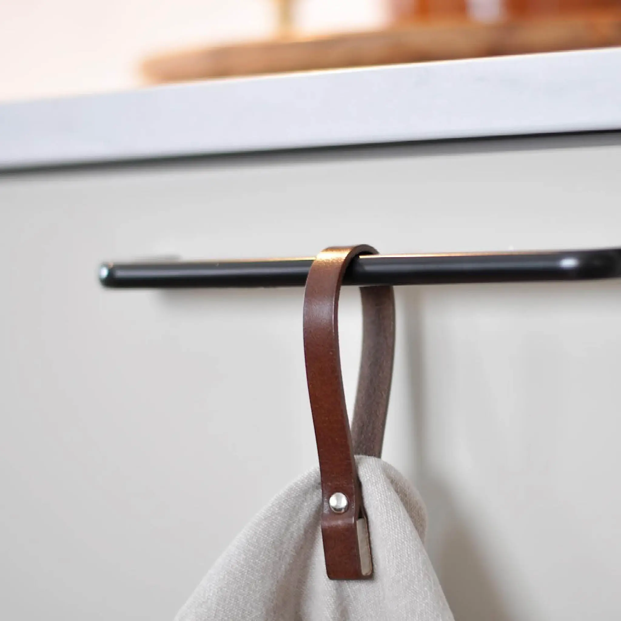 Nordan Home Magnetisk handdukshållare i läder 8x1 cm 2-pack mörkbrun