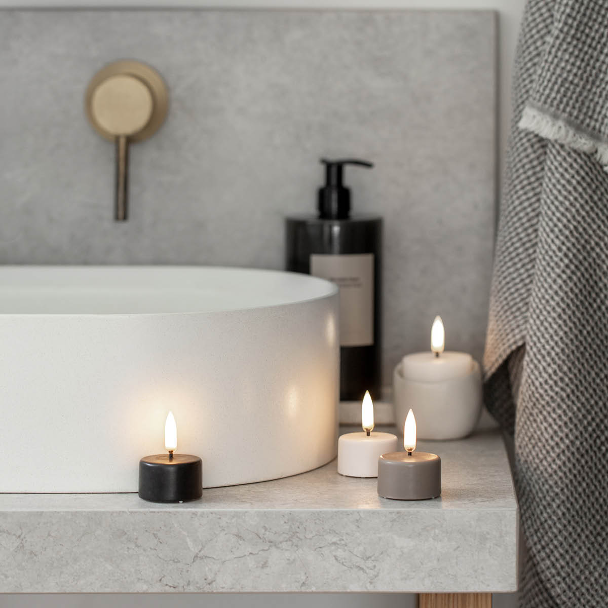 Uyuni Lighting LED Tuikkukynttilä 3,9x2,1 cm Valkoinen