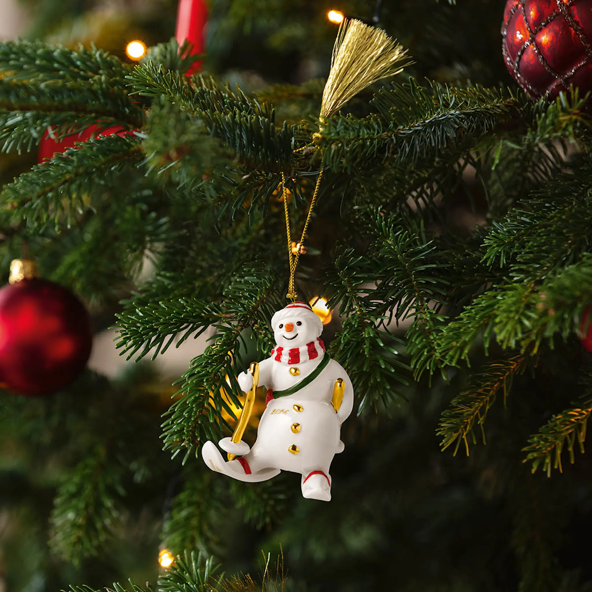 Villeroy & Boch Christmas Classic ornament snögubbe 2026 guld