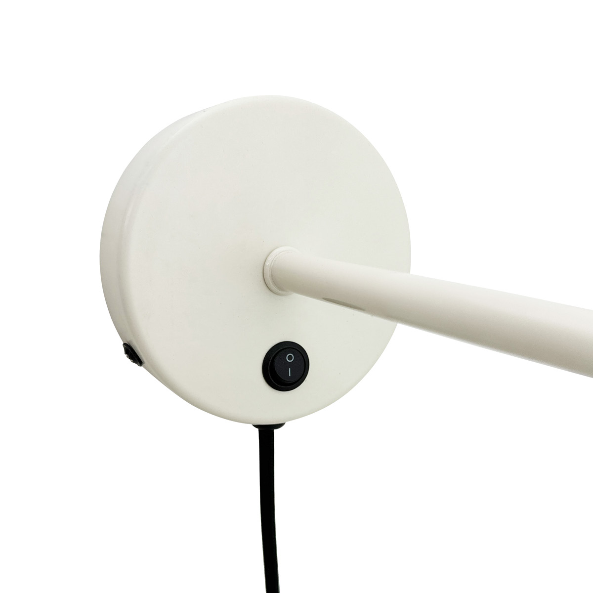 Dyberg Larsen Stoke vägglampa 29 cm vit