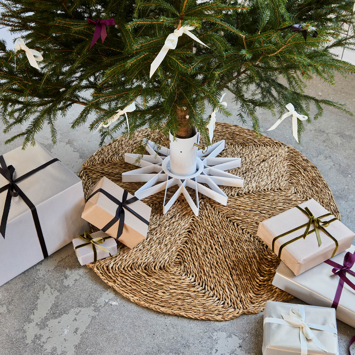 House Doctor Star julgransmatta 100 cm natur