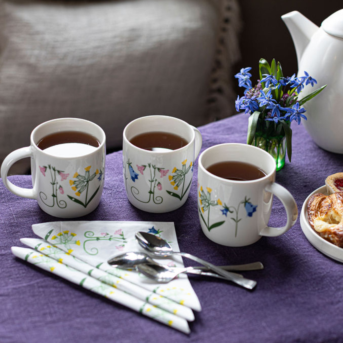 Citronelles Flowers Muki 35 cl Monivärinen