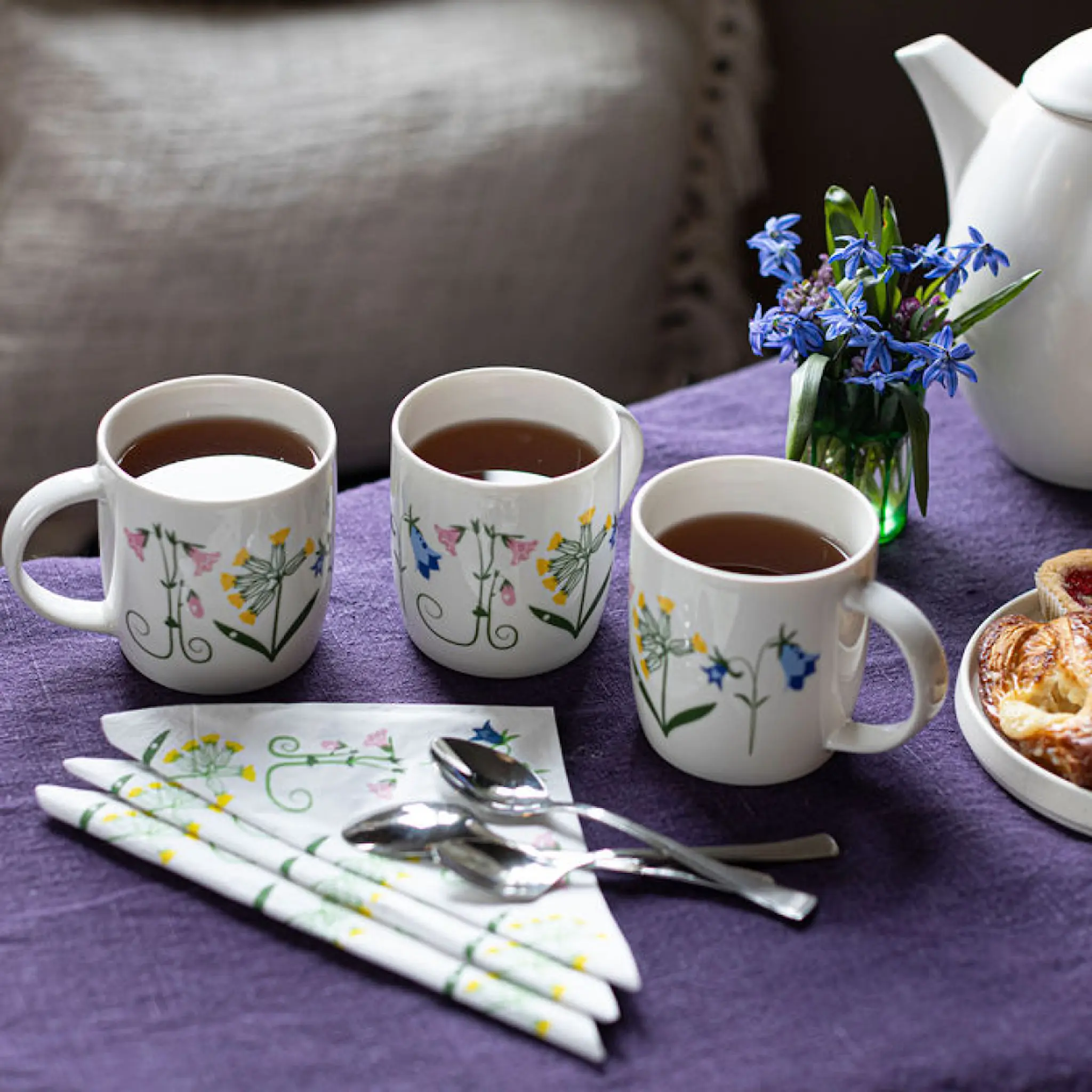 Citronelles Flowers Muki 35 cl Monivärinen