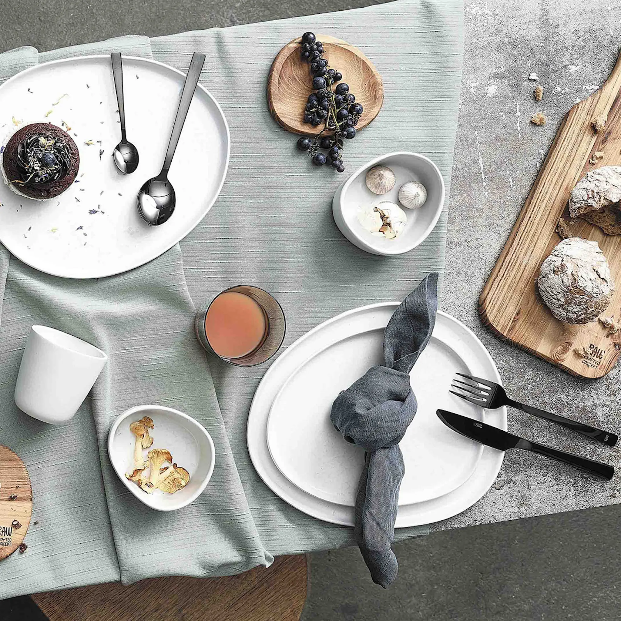 Aida Raw Aterimet 40 osaa Musta