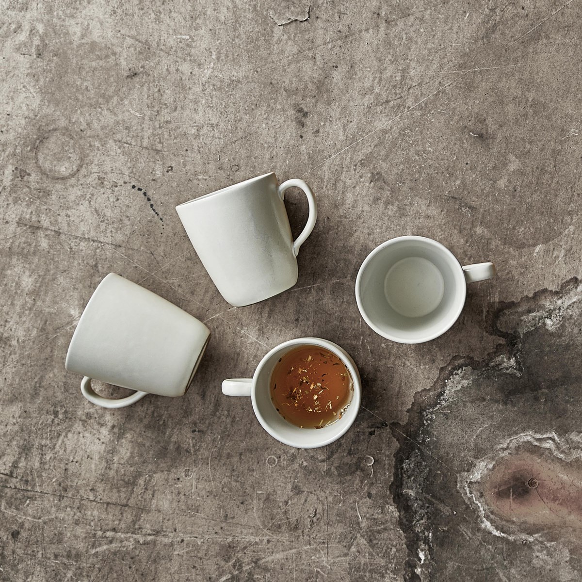 Aida RAW Arctic White krus m/hank 35 cl 4 stk